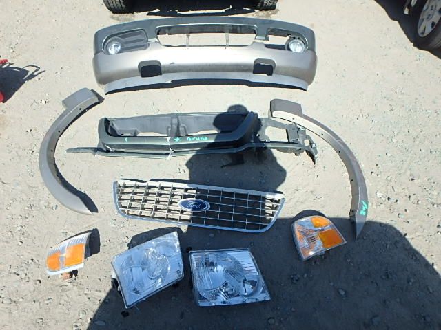 4F6916_1 Used 2002 Ford Explorer Fender LH