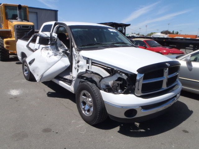 4F6920_1 Used 2004 Dodge Ram 1500 High Mounted Stop Lamp
