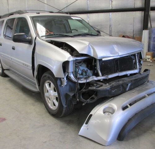 Used 2005 GMC Envoy XL Spindle Knuckle Front LH