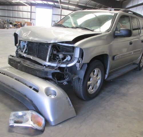 Used 2005 GMC Envoy XL Spindle Knuckle Front LH