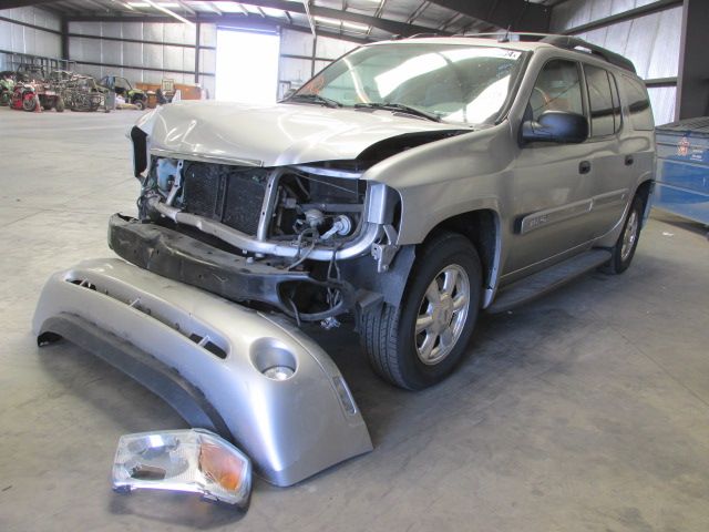 Used 2005 GMC Envoy XL Spindle Knuckle Front LH