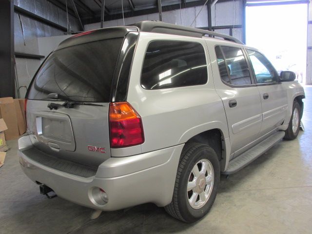 Used 2005 GMC Envoy XL Spindle Knuckle Front LH
