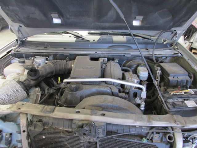 Used 2005 GMC Envoy XL Spindle Knuckle Front LH