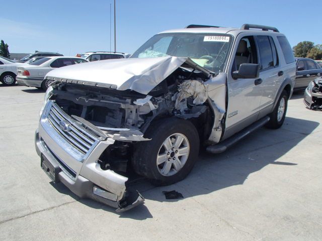 4F6928_2 Used 2006 Ford Explorer Front Door Switch LH 6L2Z14529BAA