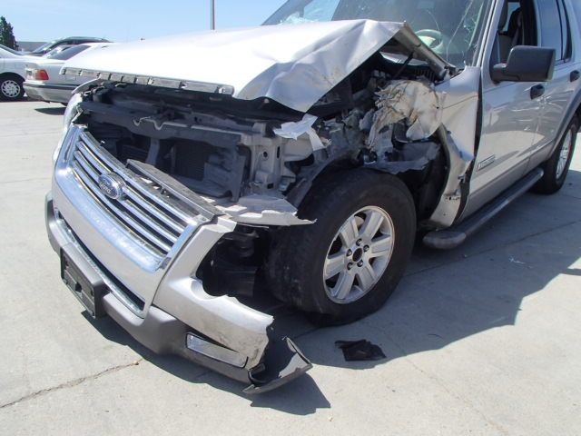 4F6928_9 Used 2006 Ford Explorer Front Door Switch LH 6L2Z14529BAA