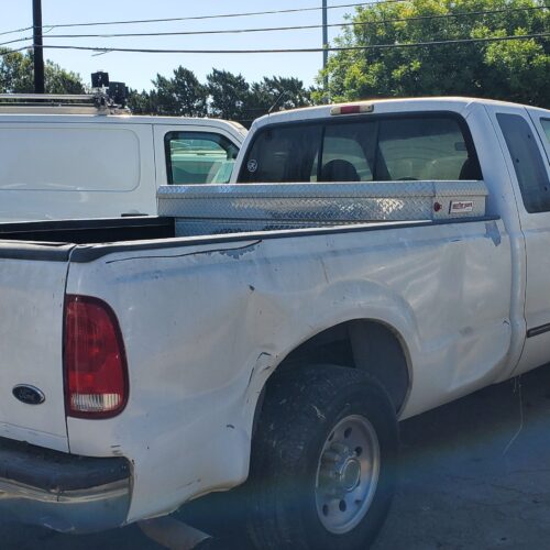 4G8713_1 Used 1999 Ford F-250 Super Duty AC Compressor