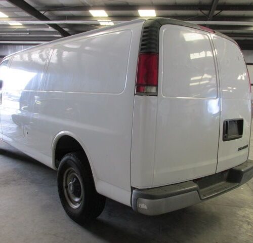 4H6949_3 Used 1997 Chevrolet Express 3500 Van AC Evaporator