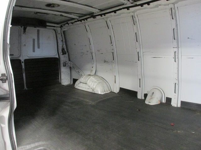 4H6949_6 Used 1997 Chevrolet Express 3500 Van AC Evaporator
