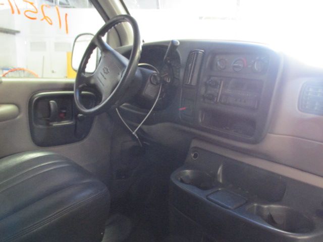 4H6949_9 Used 1997 Chevrolet Express 3500 Van AC Evaporator