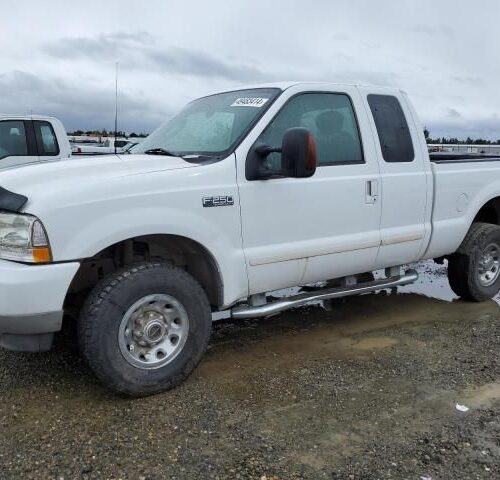 4H8721_0 Used 2003 Ford F-250 Super Duty Console Front