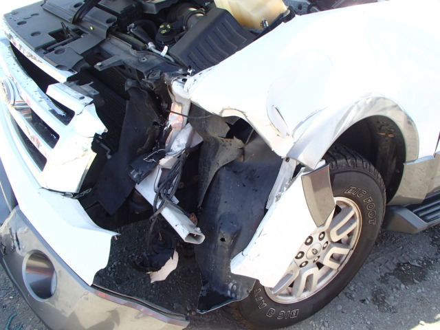 4I6956_9 Used 2007 Ford Expedition Lower Control Arm Rear RH