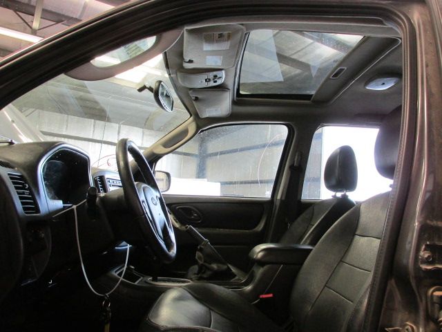 4I6965_10 Used 2005 Ford Escape Side View Mirror RH