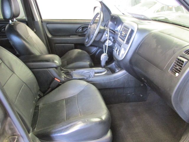 4I6965_5 Used 2005 Ford Escape Side View Mirror RH