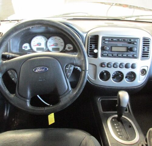 4I6965_9 Used 2005 Ford Escape Side View Mirror RH
