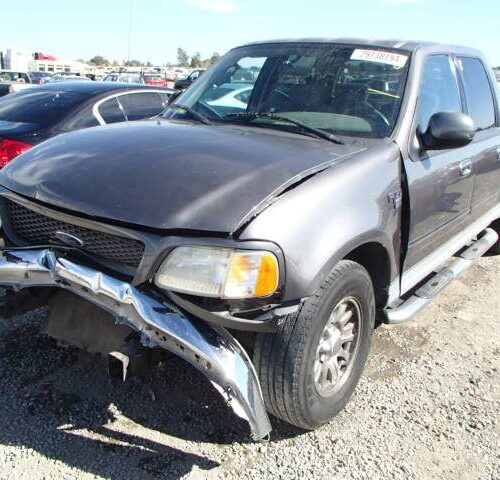 4J6977_2 Used 2003 Ford F-150 Keys / Latches / Locks LH