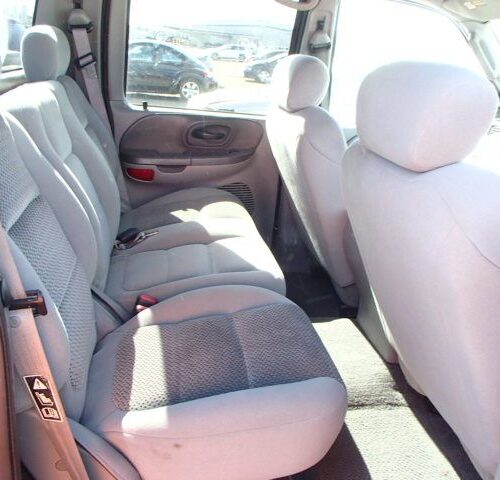 4J6977_6 Used 2003 Ford F-150 Keys / Latches / Locks LH