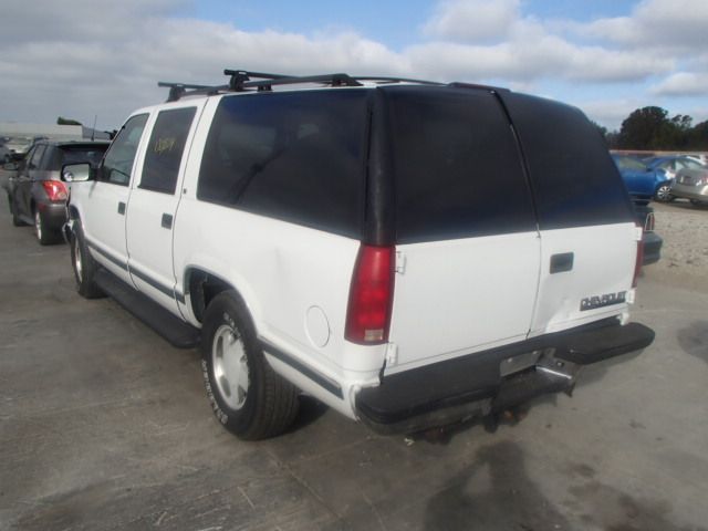 4J6979_3 Used 1996 Chevrolet Suburban 1500 Wiper Motor Windshield