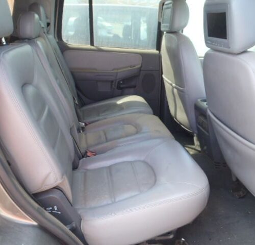 4J6980_6 Used 2005 Ford Explorer Side View Mirror LH