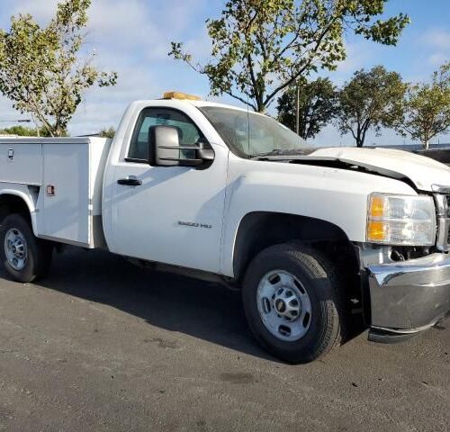 4J8740_0 Used 2013 Chevrolet Silverado 2500 AC Compressor