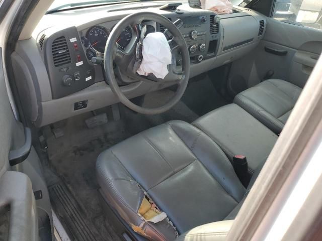 4J8740_10 Used 2013 Chevrolet Silverado 2500 AC Compressor