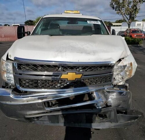 4J8740_8 Used 2013 Chevrolet Silverado 2500 AC Compressor
