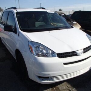 2004 Toyota Sienna Tail Lamp RH