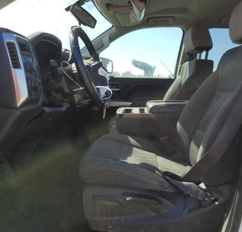 Used 2018 Chevrolet Silverado 1500 Front Door Latch RH