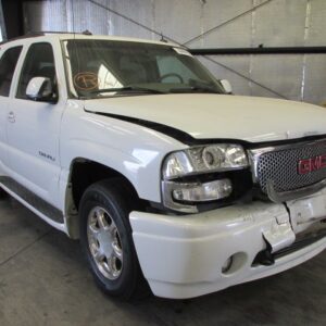 2003 GMC Yukon Tail Lamp RH