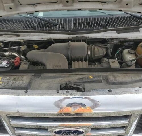 4L8762_8 Used 2015 Ford E-450 Super Duty Van AC Compressor