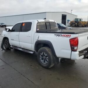 2017 Toyota Tacoma Transfer Case Assembly