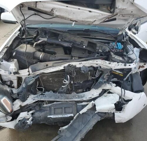 4L8770_16 Used 2017 Toyota Tacoma Door Assembly Rear Side RH