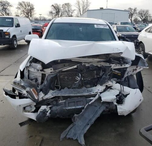 4L8770_21 Used 2017 Toyota Tacoma Door Assembly Rear Side RH