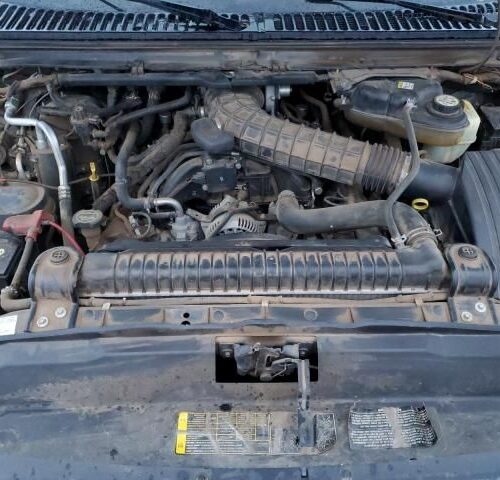 5A8779_3 Used 2006 Ford F-350 Super Duty Spindle Knuckle Front LH
