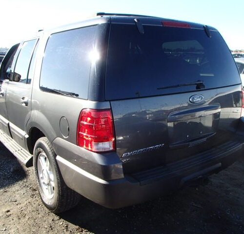 5B7043_3 Used 2004 Ford Expedition Wheel