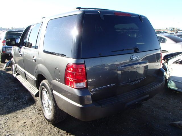 5B7043_3 Used 2004 Ford Expedition Wheel