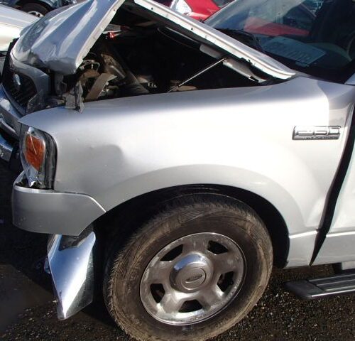 5B7047_10 Used 2006 Ford F-150 Spindle Knuckle Front LH