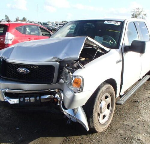 5B7047_2 Used 2006 Ford F-150 Spindle Knuckle Front LH