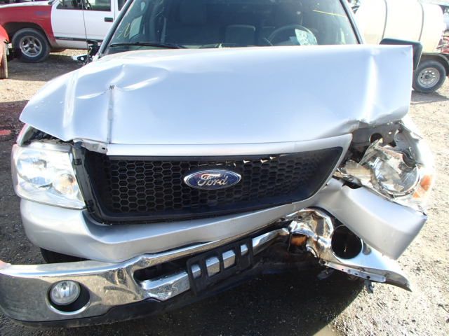 5B7047_7 Used 2006 Ford F-150 Spindle Knuckle Front LH