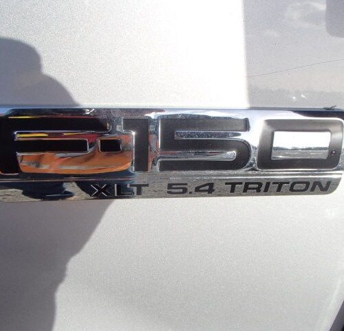 5B7047_9 Used 2006 Ford F-150 Spindle Knuckle Front LH
