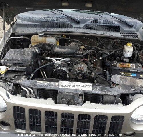 5B7049_1 Used 2006 Jeep Liberty Transfer Case Assembly