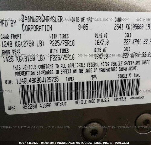 5B7049_10 Used 2006 Jeep Liberty Transfer Case Assembly