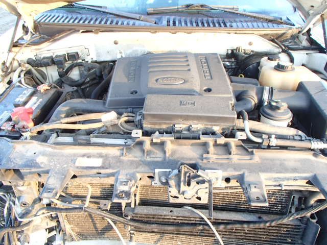 5C7063_7 Used 2007 Ford Expedition Keys / Latches / Locks LH