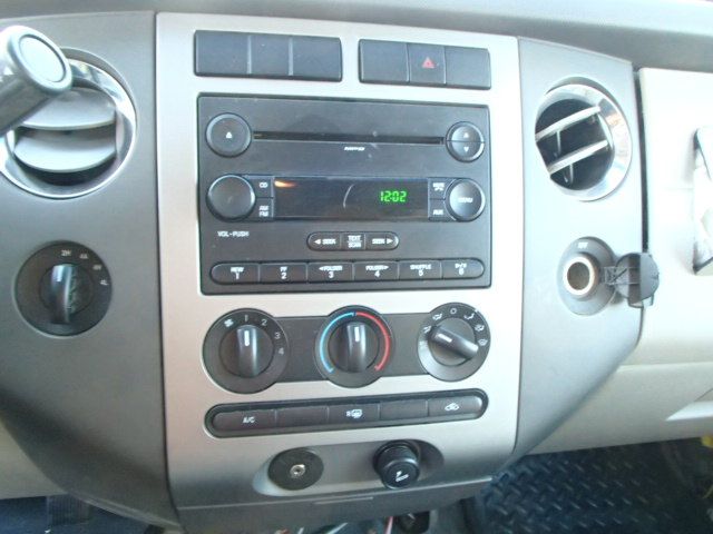 5C7063_9 Used 2007 Ford Expedition Keys / Latches / Locks LH