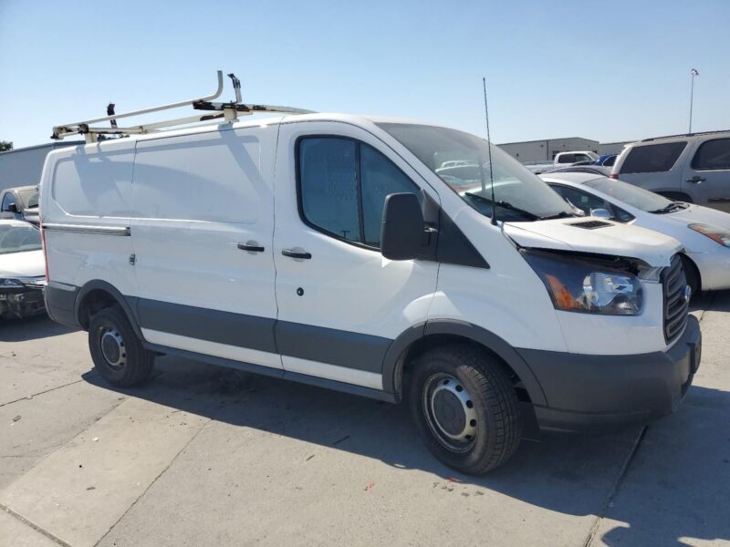 5C8788_0 Used 2018 Ford Transit 250 Rocker Panel Molding RH