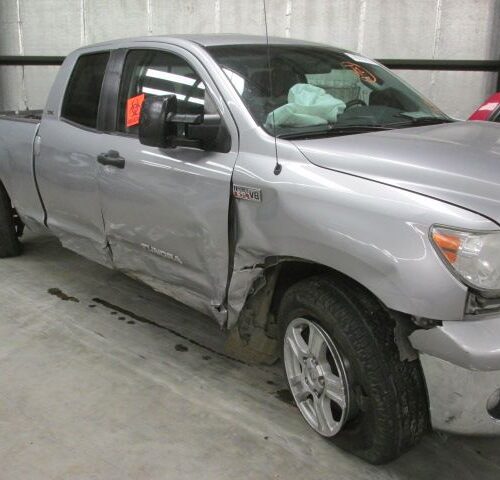 Used 2008 Toyota Tundra Keys / Latches / Locks RH