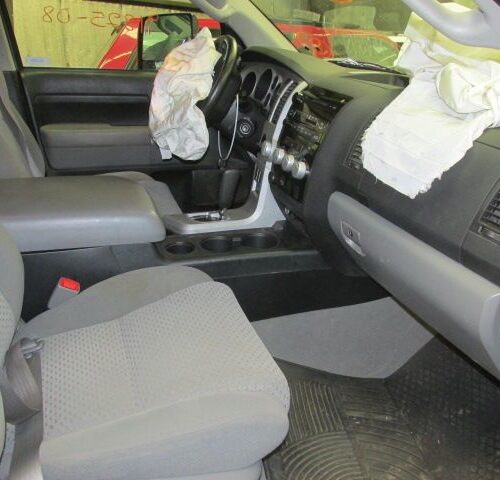 Used 2008 Toyota Tundra Keys / Latches / Locks RH