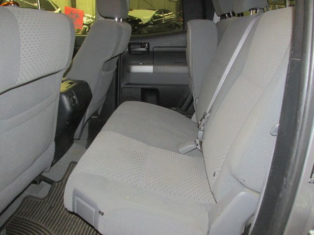 Used 2008 Toyota Tundra Keys / Latches / Locks RH