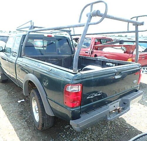 5D7083_3 Used 2002 Ford Ranger Header Panel Assembly