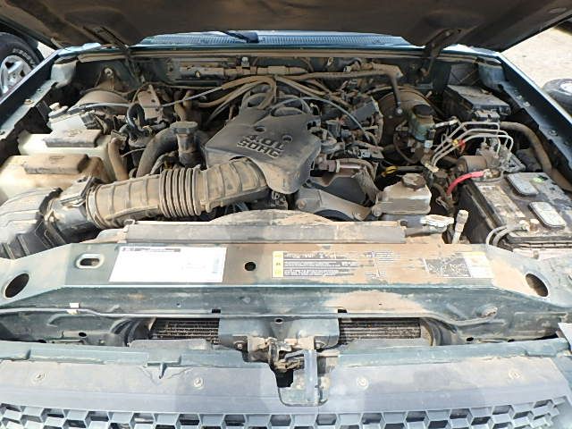 5D7083_7 Used 2002 Ford Ranger Header Panel Assembly