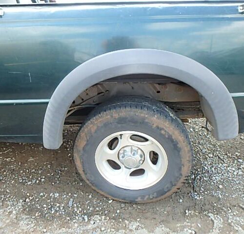 5D7083_9 Used 2002 Ford Ranger Header Panel Assembly
